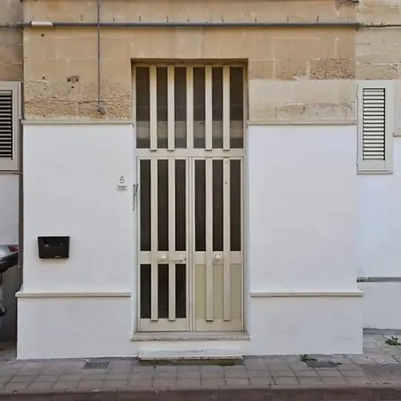 Tagghiate House